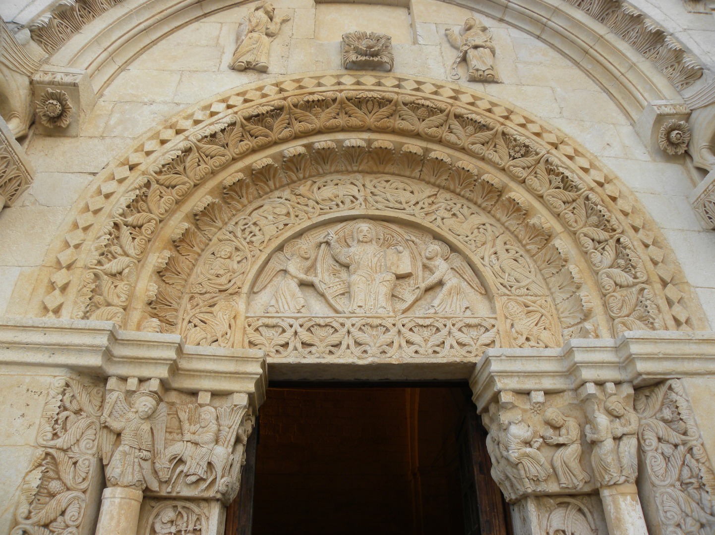 Abbazia di San Leonardo in Lama Volara a Manfredonia